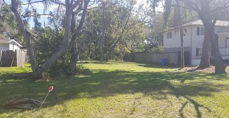 2nd image of 5833 Little River Dr