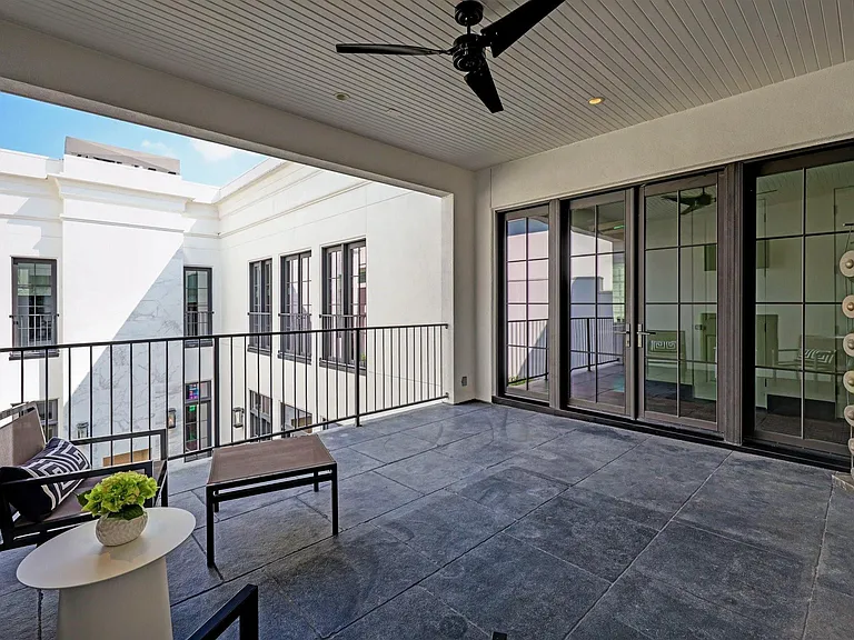 2521 Westgate Dr — Photo 10
