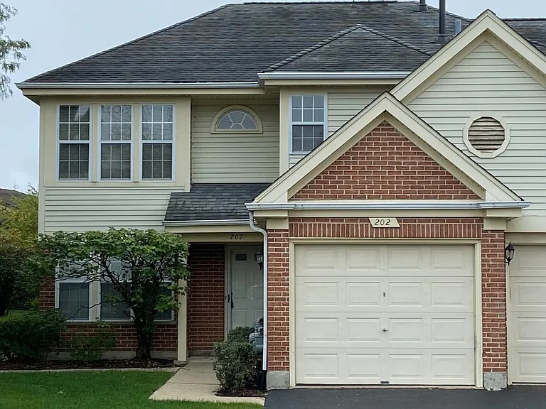 202 E Fabish Dr — Photo 12