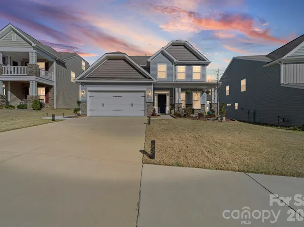 8729 Frank Grier Rd, Charlotte, NC 28215