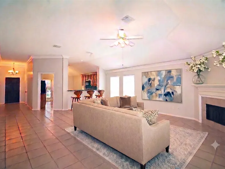 21922 Golden Cedar Dr — Photo 3