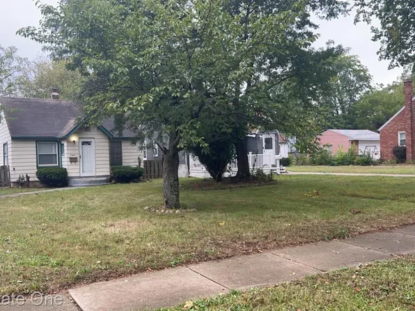 7681 Hazelton St, Dearborn Heights, MI 48127