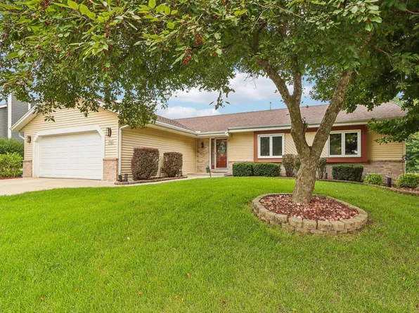 W235N6482 Outer Circle DRIVE, Sussex, WI 53089