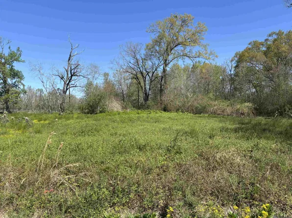 Don Lou Rd, Gonzales, LA 70737