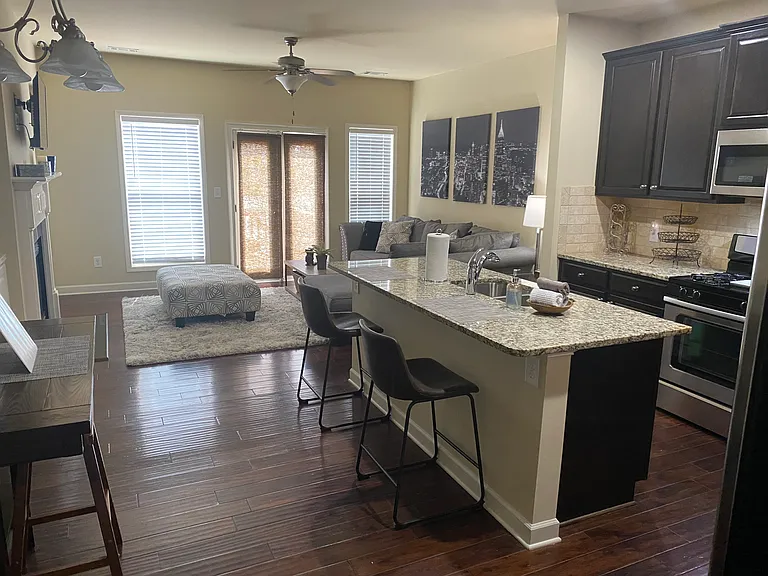 1211 Lavista Rd NE — Photo 9