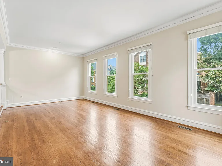 9700 Whitley Park Pl #Townhouse 19 — Photo 6