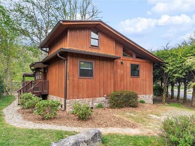 139 Golden Rod Loop, Newland, NC, 28657