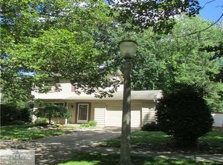 2939 Quincy Ln, Lansing, MI 48910