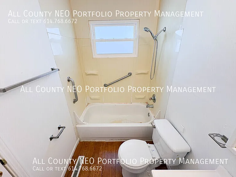 1748 Ward Rd — Photo 10