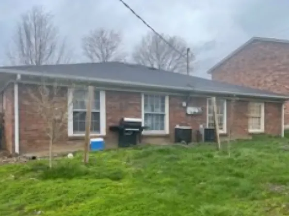 1897 Gerald Dr #B, Lexington, KY 40511