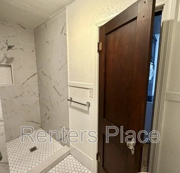 5524 S Owasso Ave — Photo 14