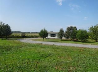 177 Cora Ln, Olin, NC 28660