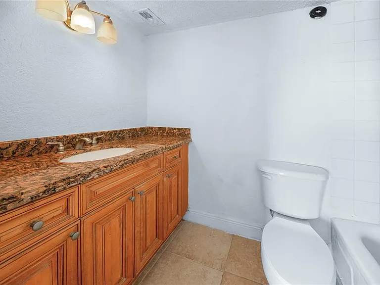 4709 S Texas Ave #4709D — Photo 13