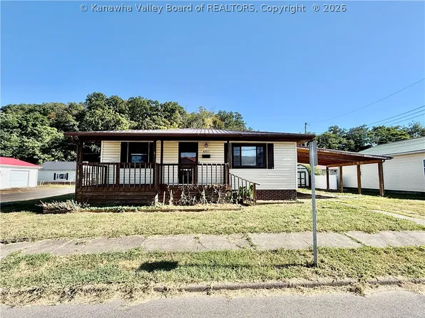 4307 Hughes St, Huntington, WV 25704