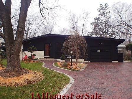 3801 Northwood Dr NE