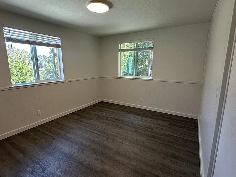 2156 Carlmont Dr #3 — Photo 16