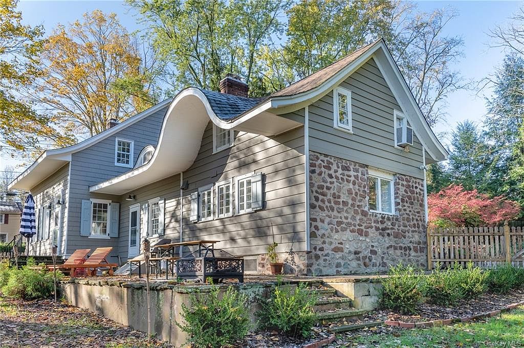 6 Sickletown Road, Pearl River, NY 10965 Zillow