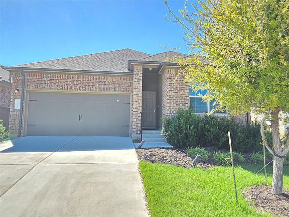 2nd image of 1521 Brueggerhoff Rd