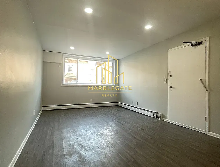 404 Stuyvesant Ave #33 — Photo 5