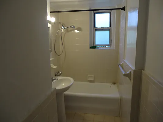 Rented by null | media 1