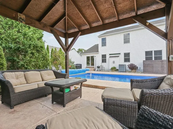1381 Harold Stewart Pkwy, Pataskala, OH 43062