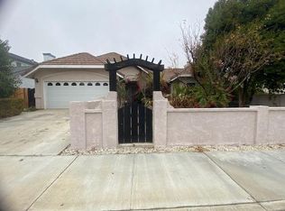 1354 El Cajon Ln, Los Banos, CA