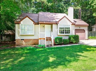 6021 Fox Hill Rd, Williamsburg, VA 23188