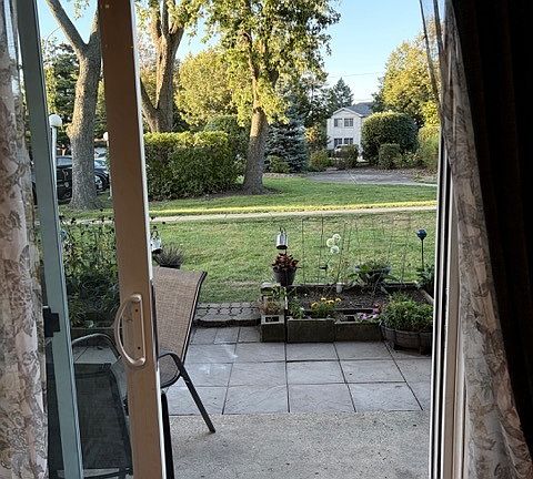 5th image of 290 N Westgate Rd APT 100