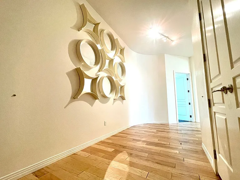 360 E Desert Inn Rd #402 — Photo 2