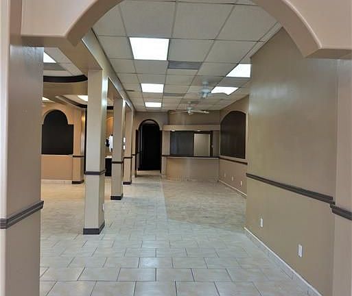 3rd image of 2036 Avenue F