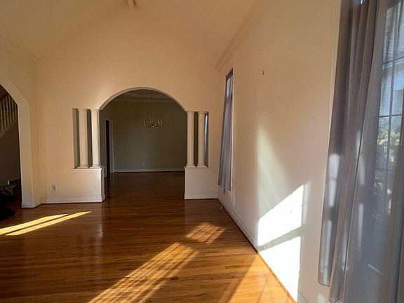 4th image of 8018 NE 151st Ct