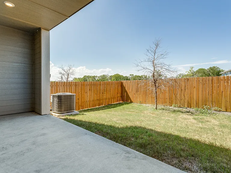 326 Stone Ct — Photo 23