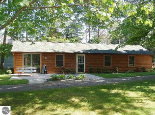12393 Hopkins Forest Dr, Bear Lake, MI 49614