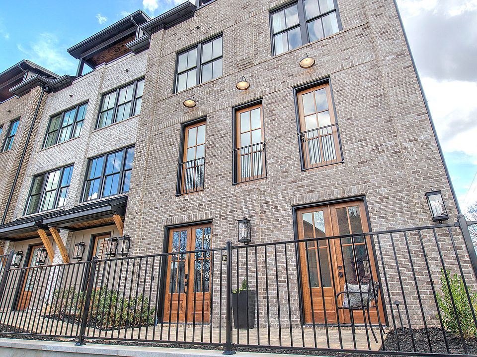 1st image of 178 Main St #204