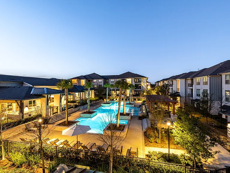 Beautiful Swimming Pool View