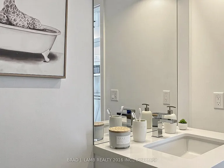 284 King St E #1908 — Photo 26