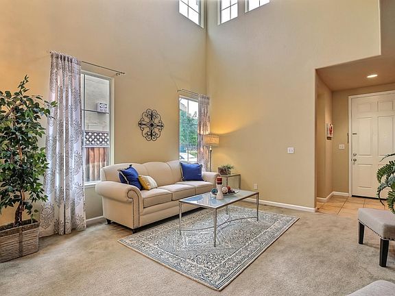 2nd image of 2071 Doxey Pl