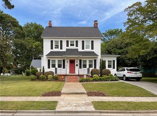 104 Powhatan Pkwy, Hampton, VA 23661
