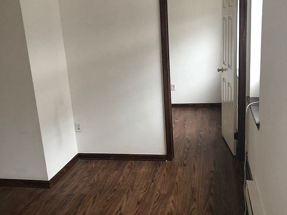 5th image of 609 N 11th St #B
