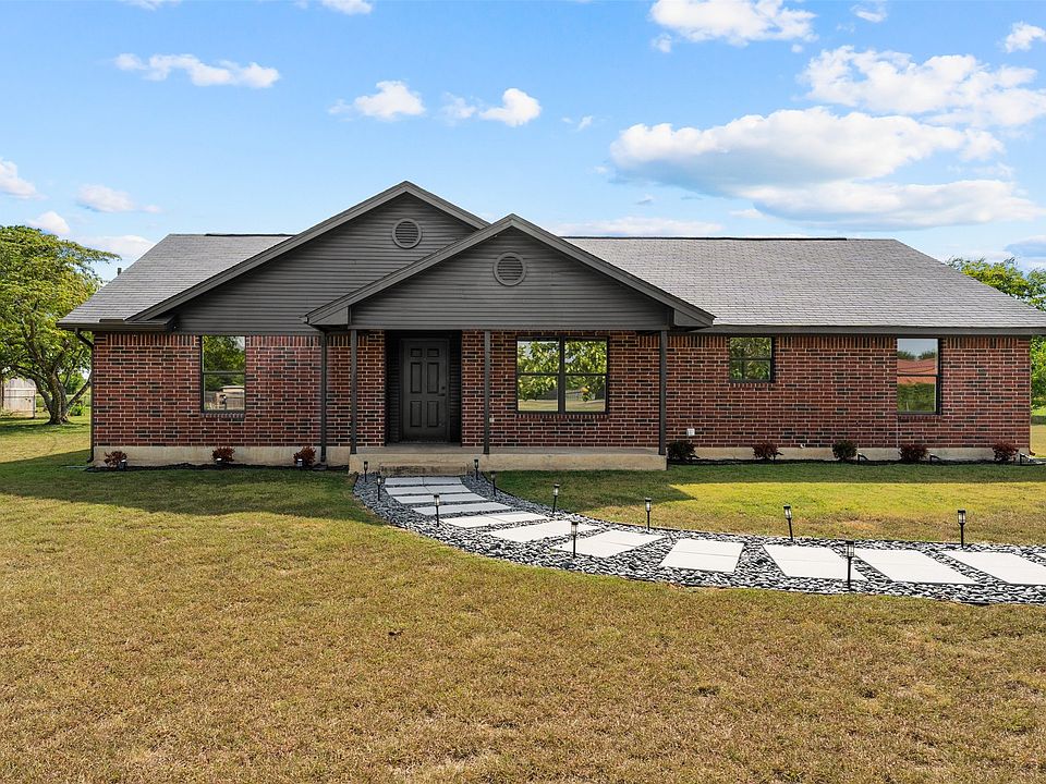 1st image of 180 Woodard Ln