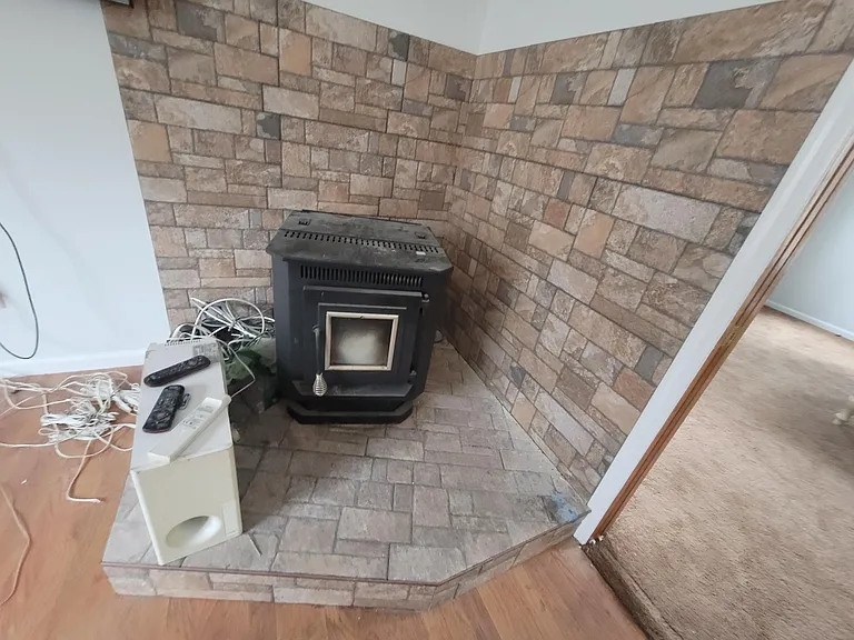 6 Merrick Rd — Photo 27