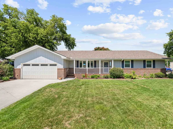 524 W Grant St, Lindsborg, KS 67456