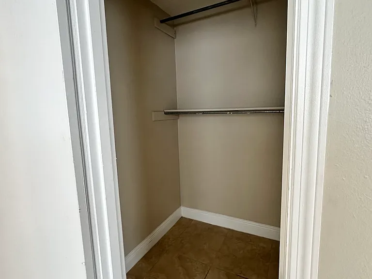 4917 Vilabella Dr #4917 — Photo 2