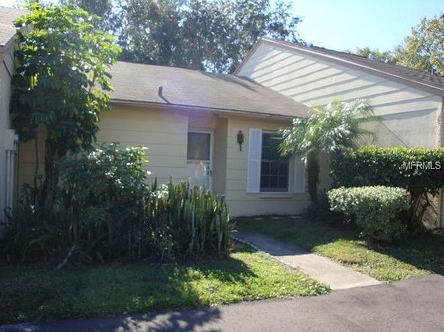 1st image of 368 Estero Ct
