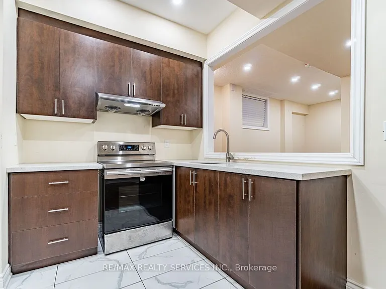 128 Rising Hill Rdg — Photo 8