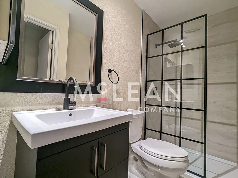 2825 N Los Felices Rd #208 — Photo 7