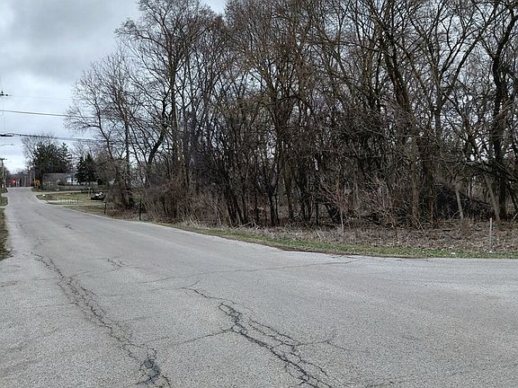 2nd image of 28331 W Main St