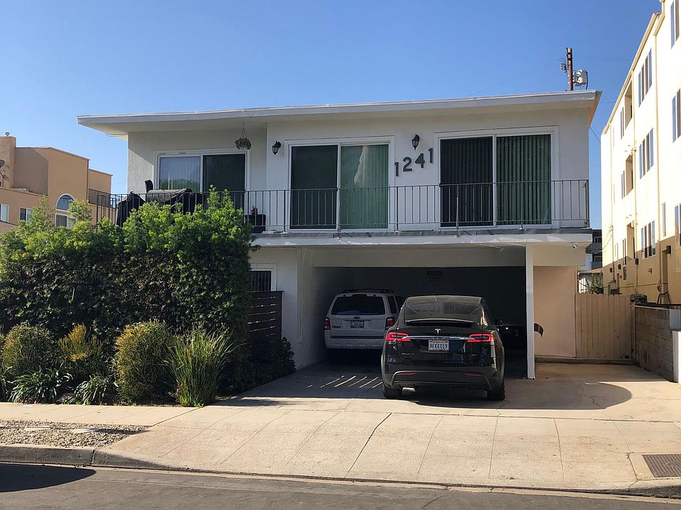 1st image of 1241 Granville Ave APT 3