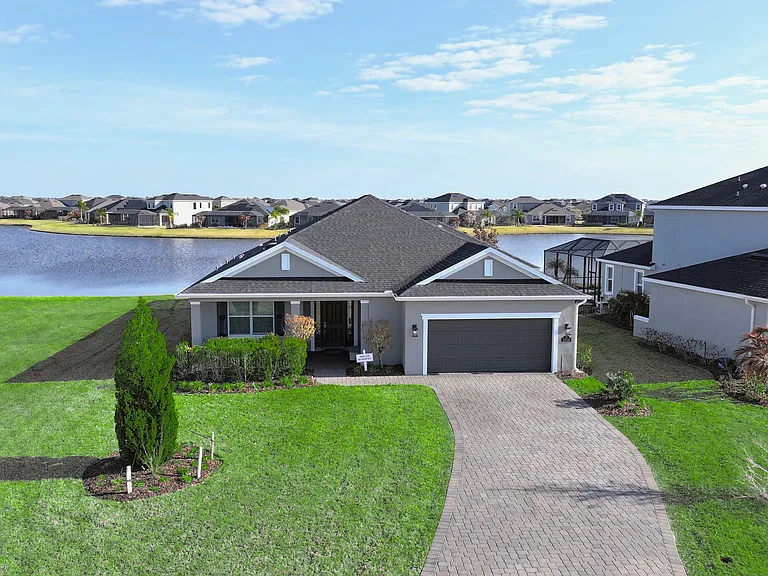 8326 Millbrook Ave — Photo 2