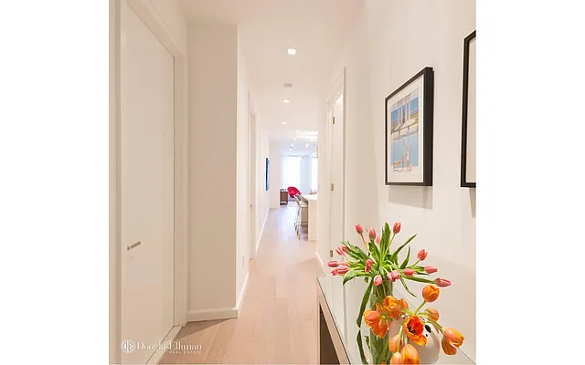 Rented by Douglas Elliman | media 31